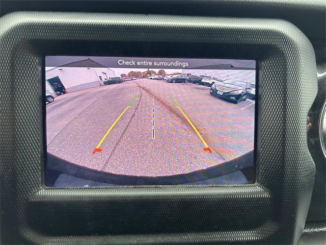 Used 2021 Jeep Wrangler Unlimited Sahara image 30