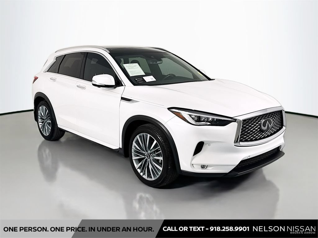 Used 2023 INFINITI QX50 Autograph AWD/4WD image 3