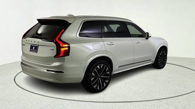New 2026 Volvo XC90 T8 Plus w/ Protection Package AWD/4WD image 7
