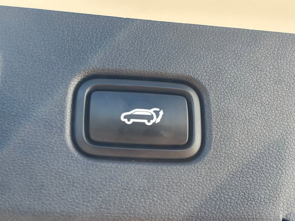 Used 2023 Hyundai Tucson Limited image 31