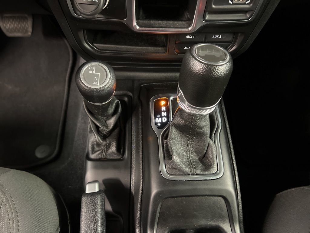 Used 2020 Jeep Wrangler Unlimited Sport image 15