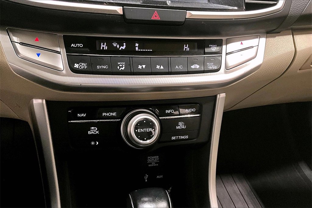 Used 2014 Honda Accord Touring image 15