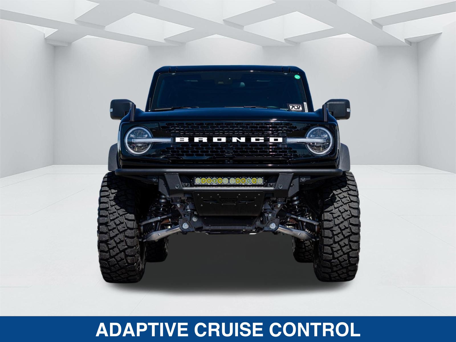 Used 2025 Ford Bronco Badlands AWD/4WD image 9
