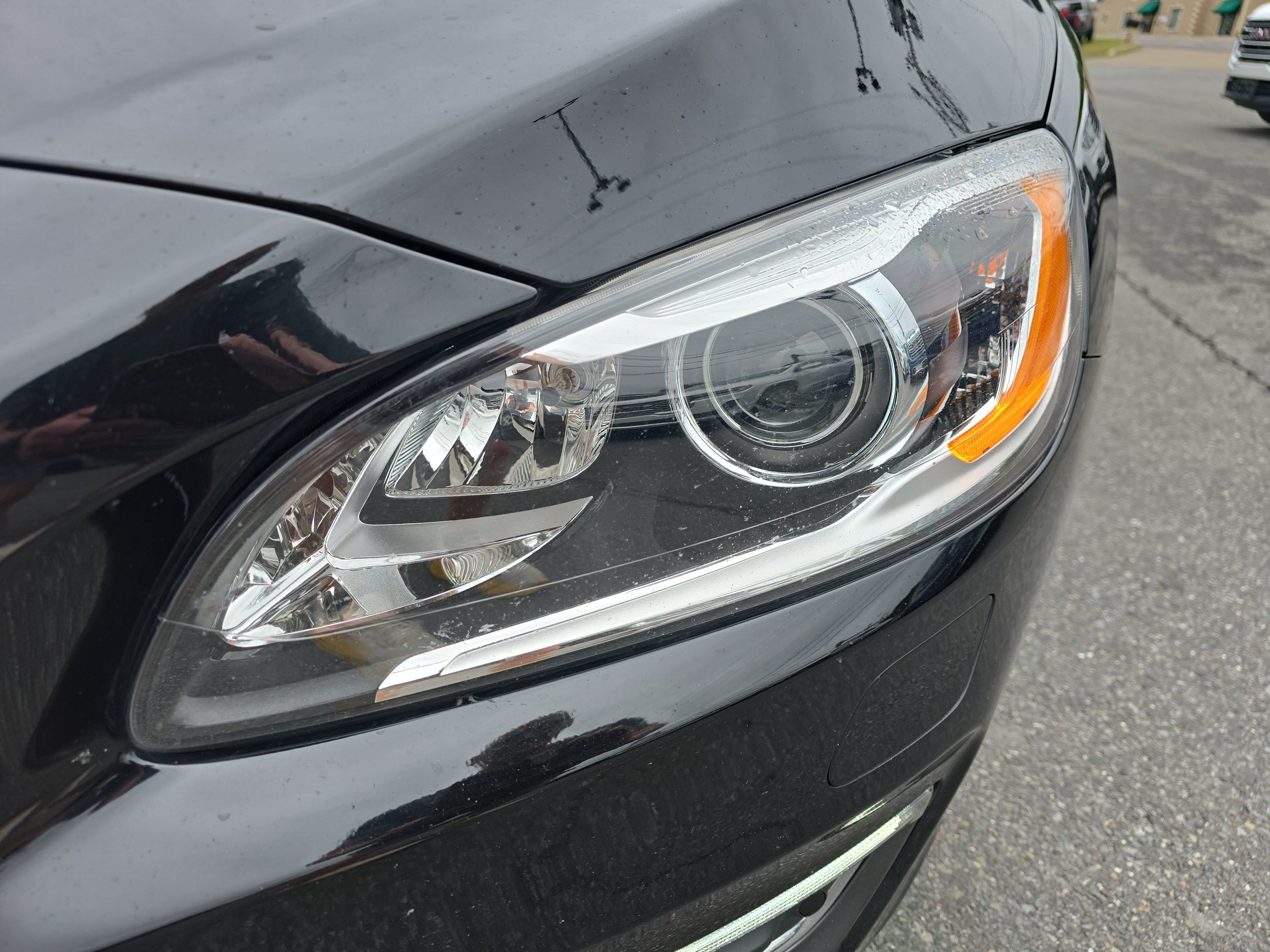 Used 2016 Volvo S60 T5 Inscription Platinum FWD image 10