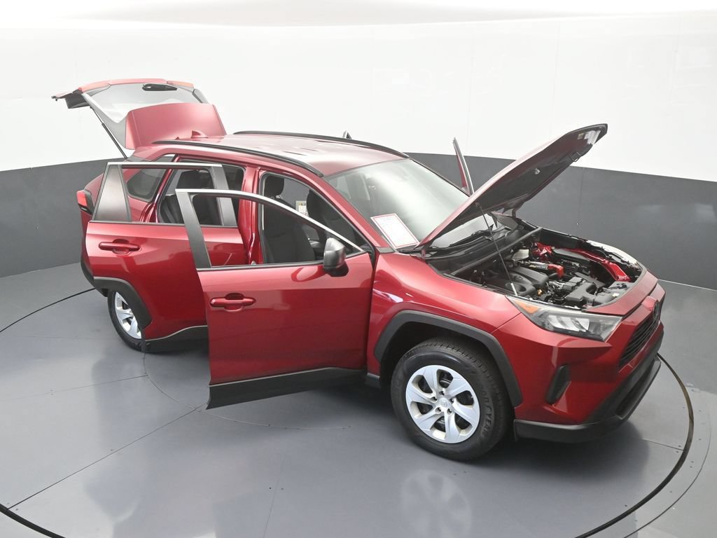 Used 2021 Toyota RAV4 LE FWD image 64