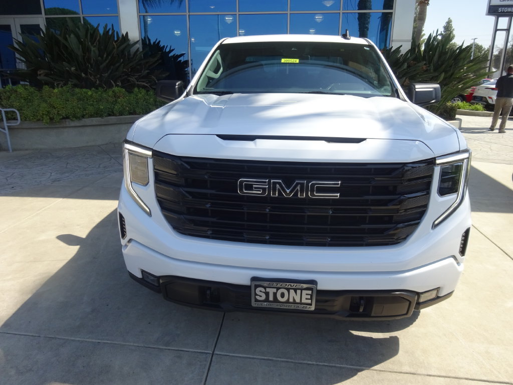 Certified 2023 GMC Sierra 1500 Elevation w/ LPO, Elevation Black Package AWD/4WD image 2