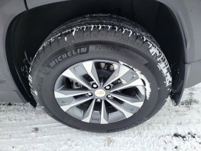 Used 2025 Chevrolet Equinox LT w/ Convenience Package II image 5