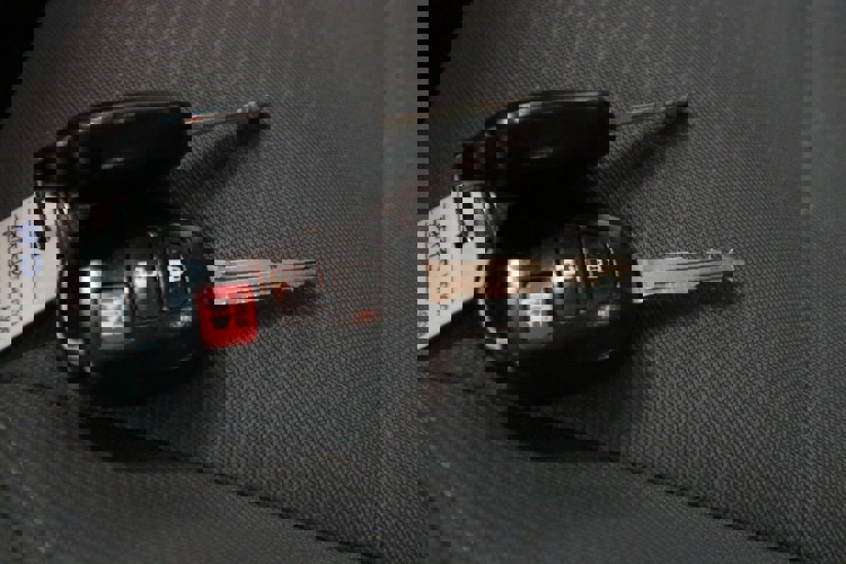 Used 2018 Toyota Tacoma SR5 image 24