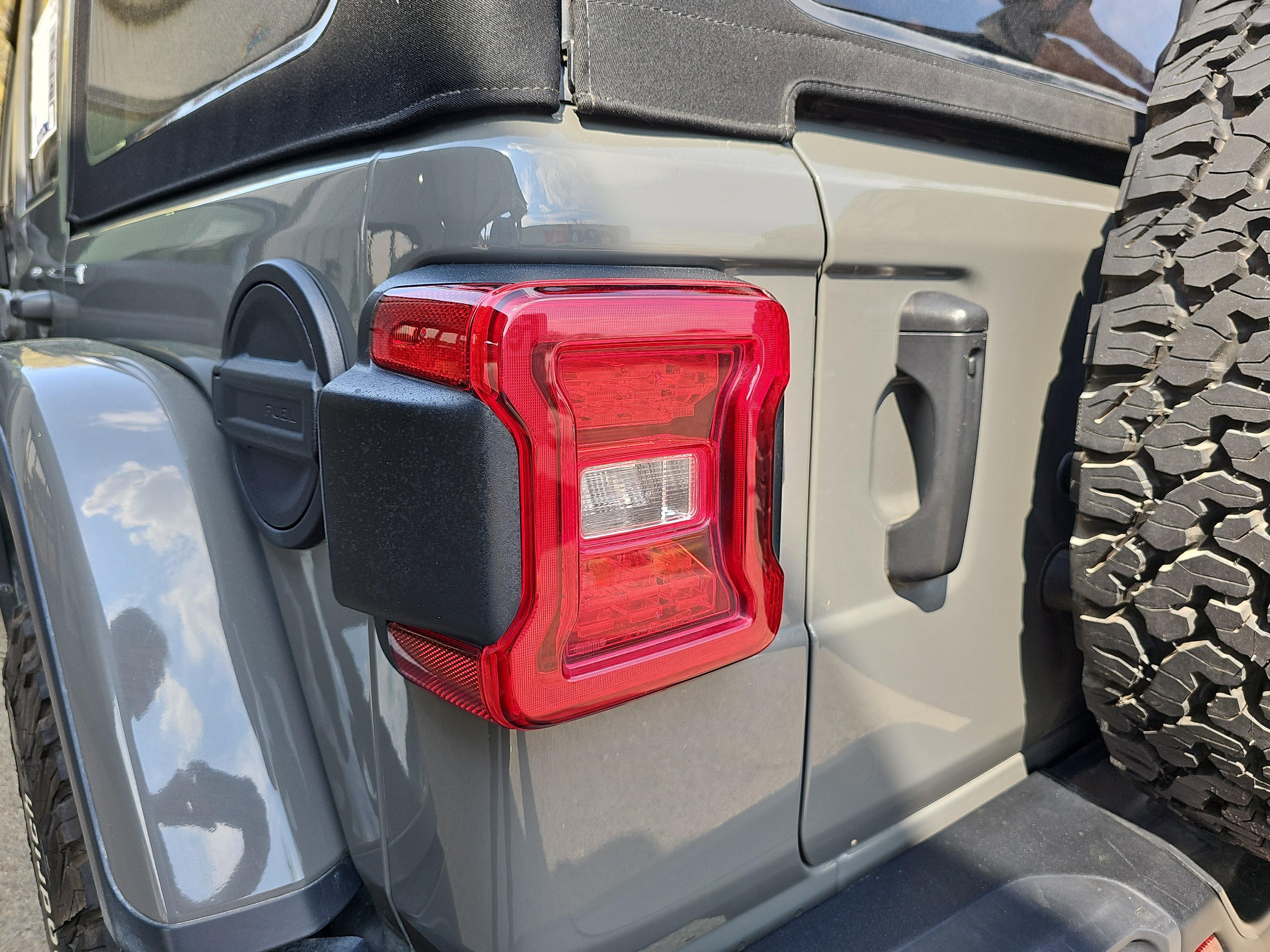 Used 2021 Jeep Wrangler Unlimited Rubicon image 35