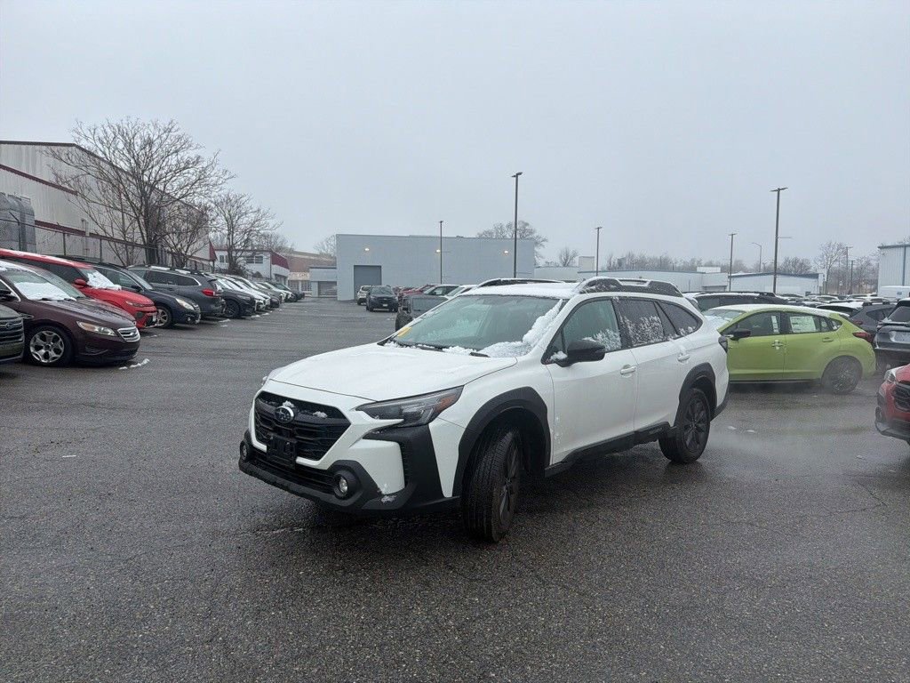 Used 2025 Subaru Outback Onyx Edition image 5