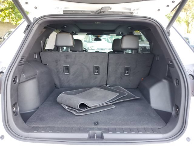 Certified 2023 Chevrolet Equinox Premier AWD/4WD image 12