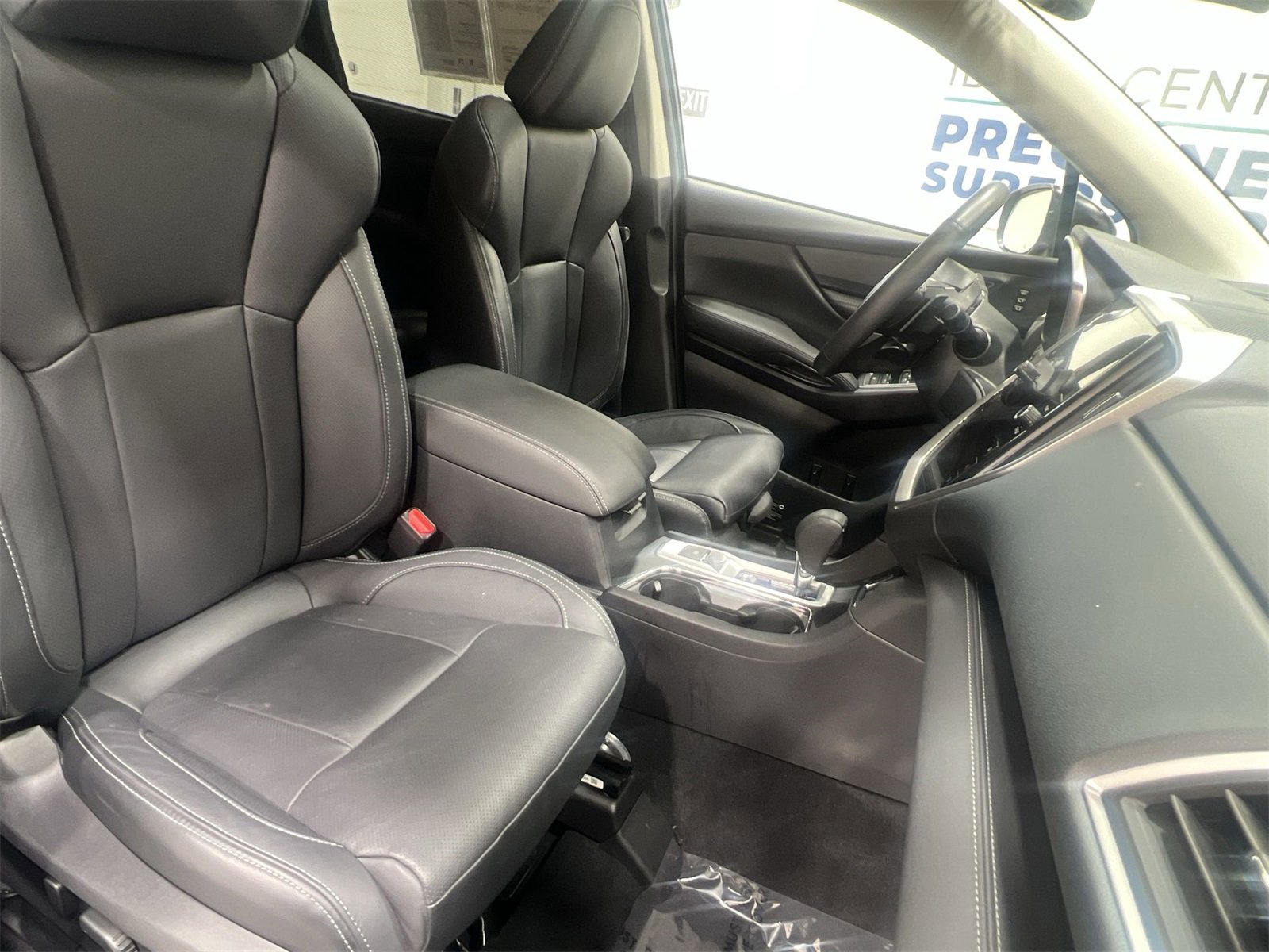 Certified 2024 Subaru Ascent Limited w/ Technology Package image 26