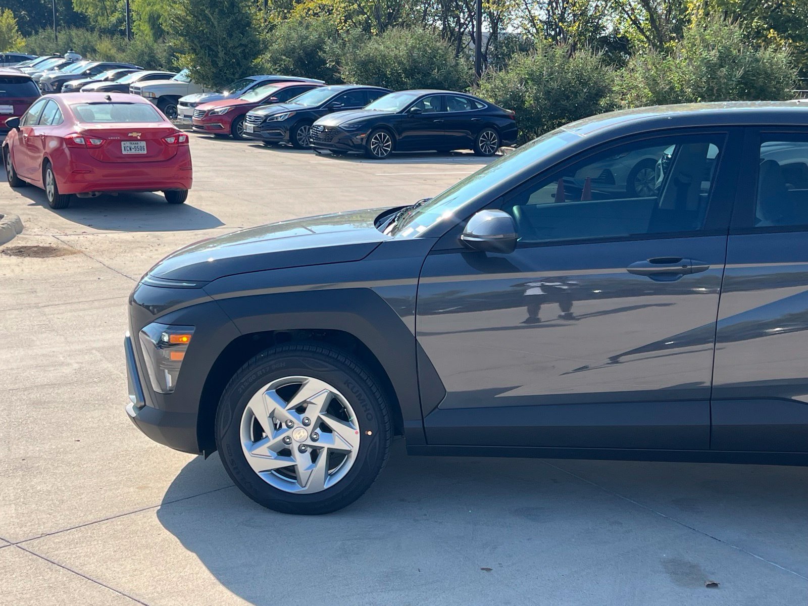 New 2027 Hyundai Kona SE FWD image 7