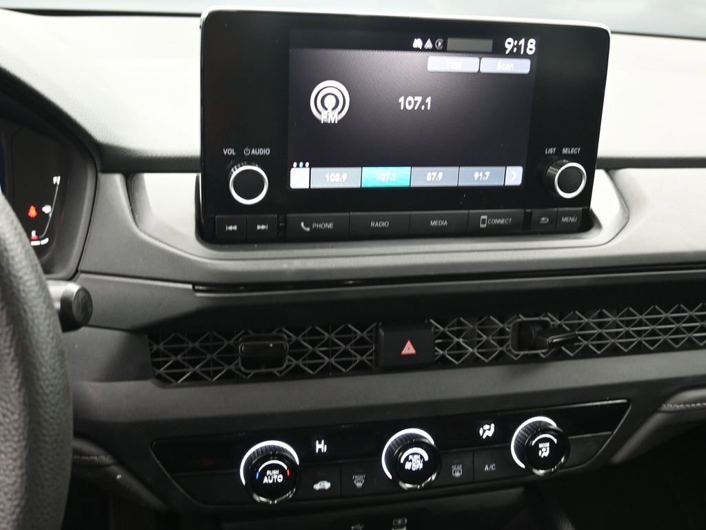 Certified 2023 Honda Accord LX image 13