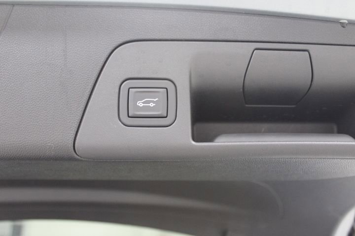 Used 2023 Buick Envision Essence image 15