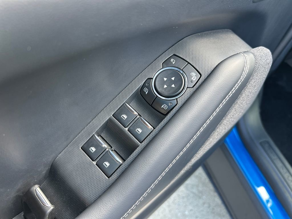 Used 2025 Ford Mustang Mach-E Premium image 13