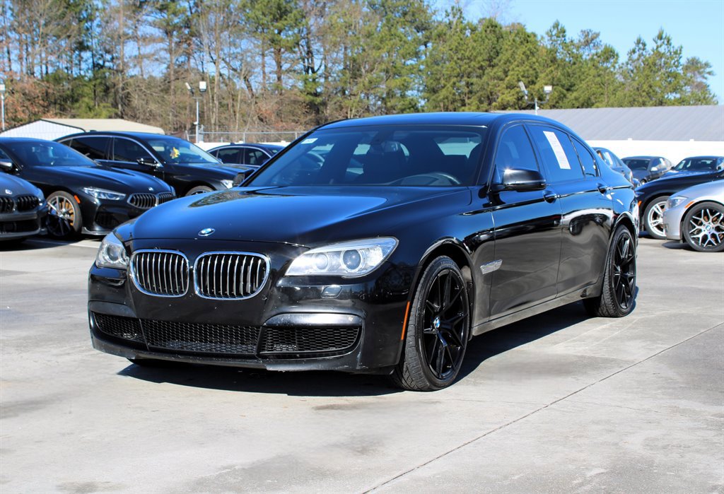 Used 2013 BMW 740Li image 3