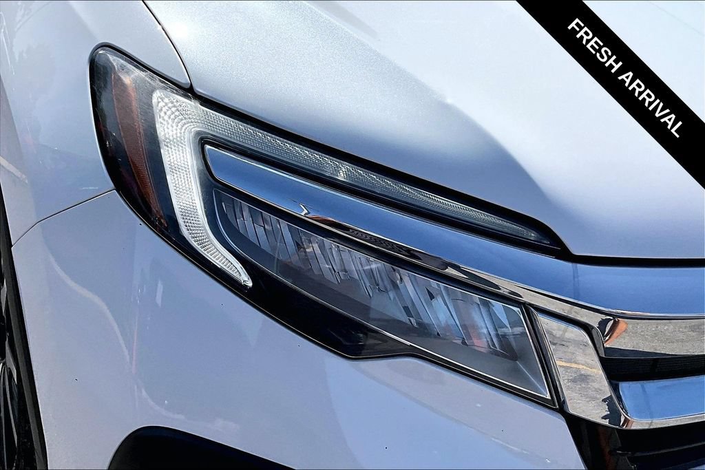 Used 2021 Honda Pilot Touring image 32