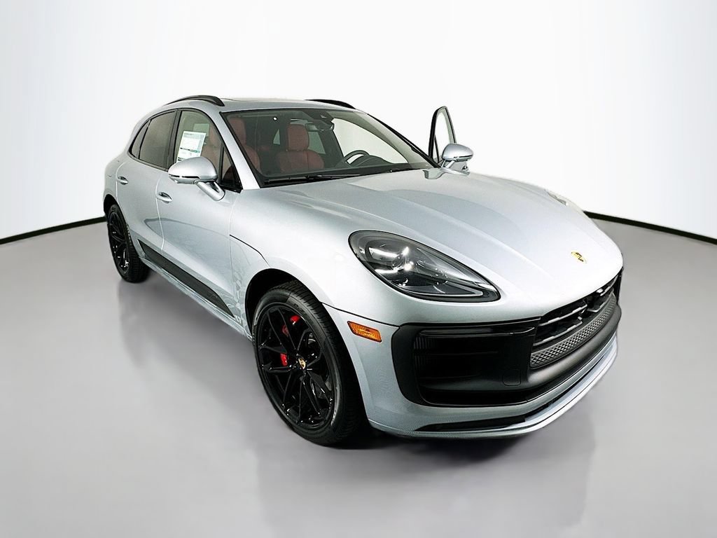 New 2026 Porsche Macan GTS AWD/4WD image 7