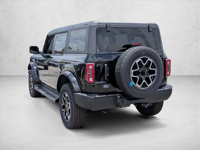 New 2026 Ford Bronco Outer Banks AWD/4WD image 8