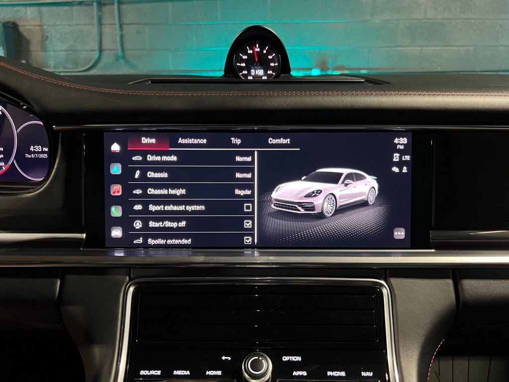 Used 2023 Porsche Panamera GTS AWD/4WD image 28