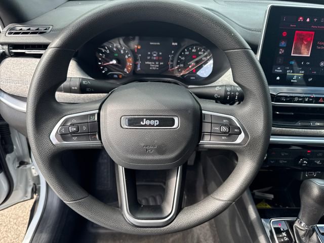 Used 2024 Jeep Compass Sport image 14