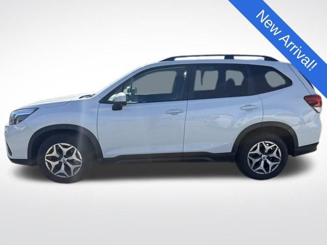 Used 2020 Subaru Forester Premium AWD/4WD image 4