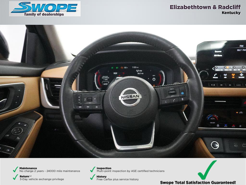 Used 2021 Nissan Rogue Platinum AWD/4WD image 16