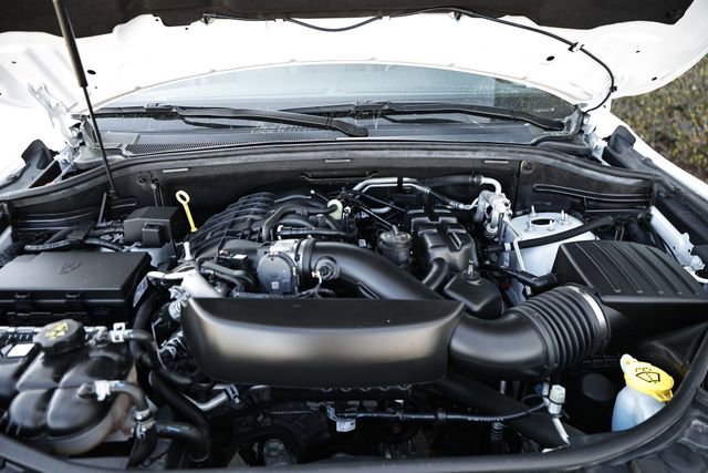 Used 2024 Dodge Durango GT image 29