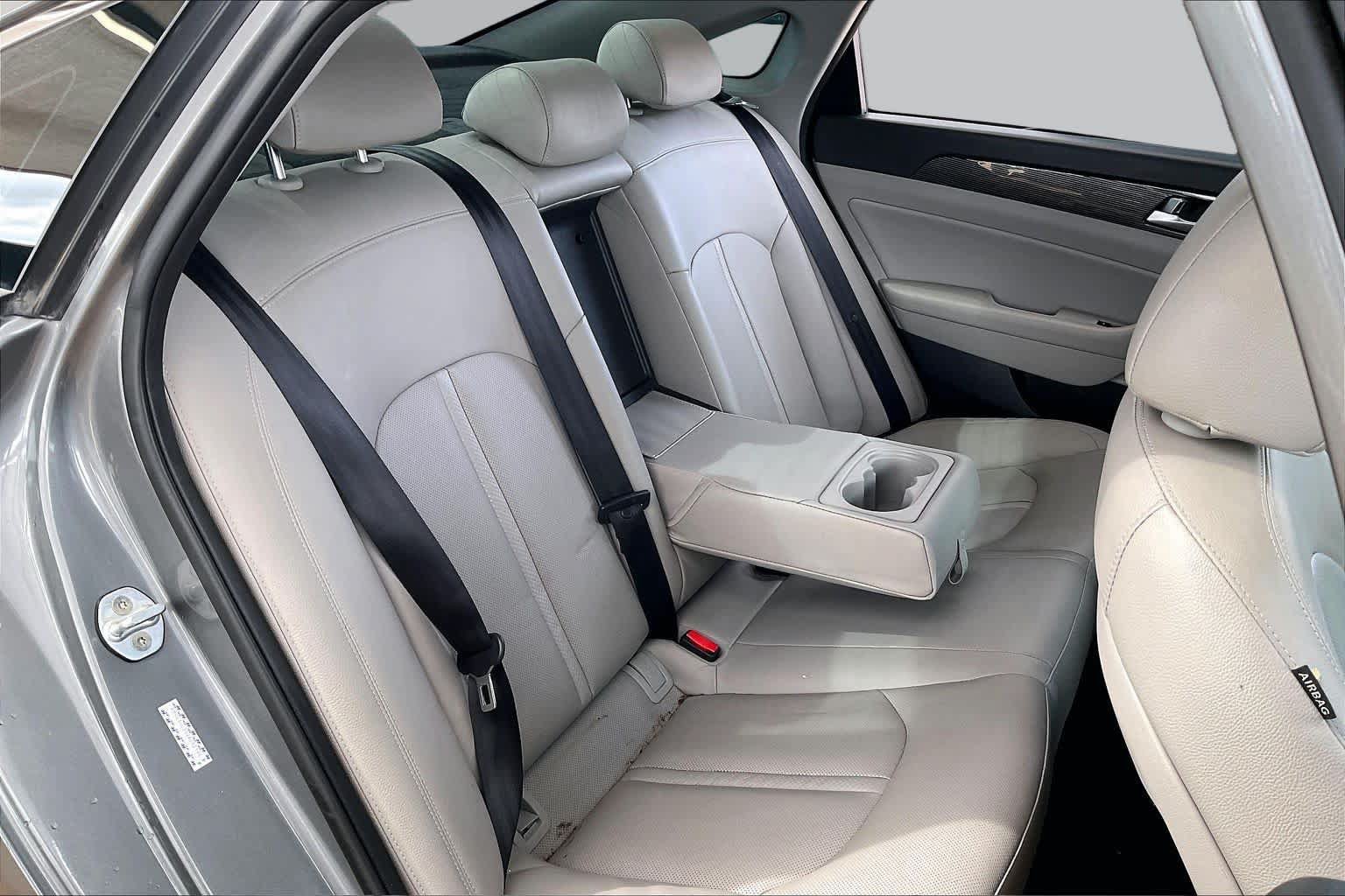Used 2018 Hyundai Sonata Limited FWD image 19