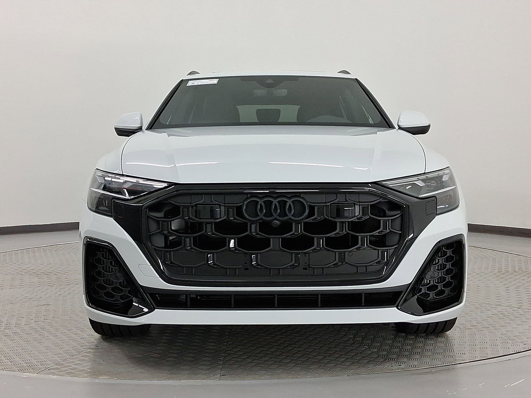 New 2026 Audi Q8 Premium Plus image 6