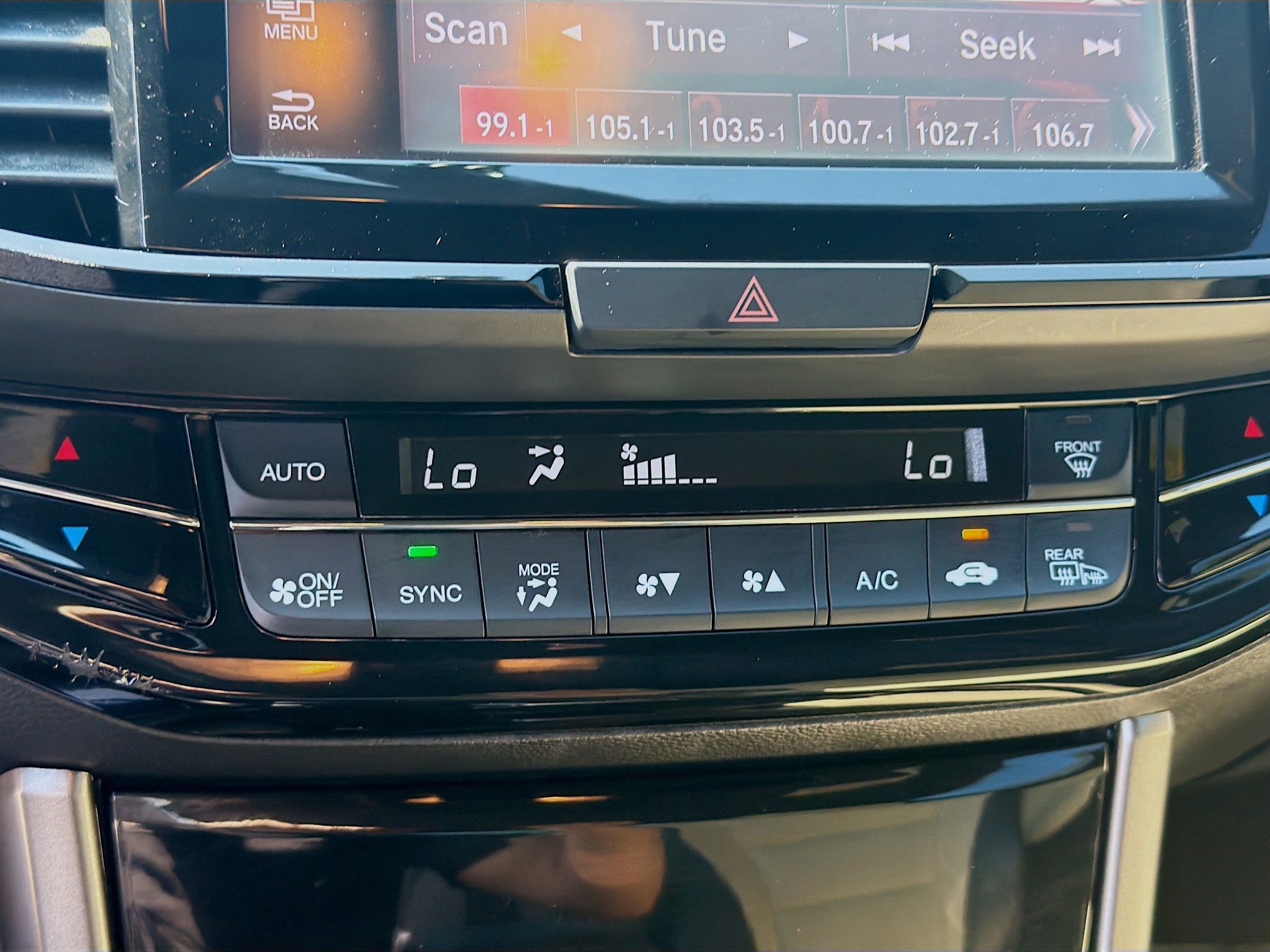 Used 2017 Honda Accord EX-L image 15