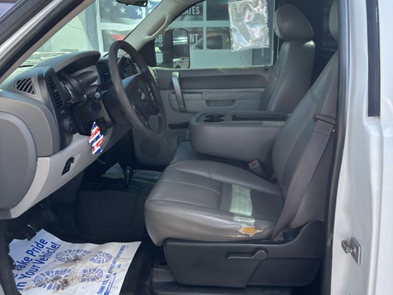 Used 2013 Chevrolet Silverado 3500 W/T w/ Snow Plow Prep Package image 10