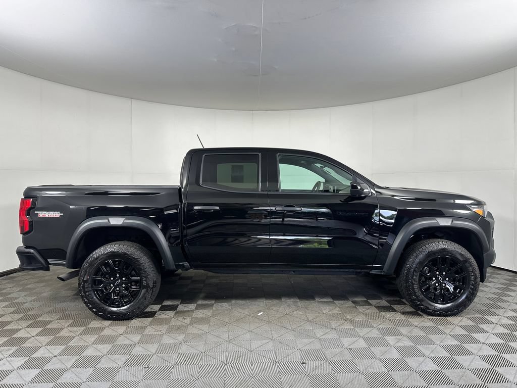 Used 2026 Chevrolet Colorado Trail Boss AWD/4WD image 6