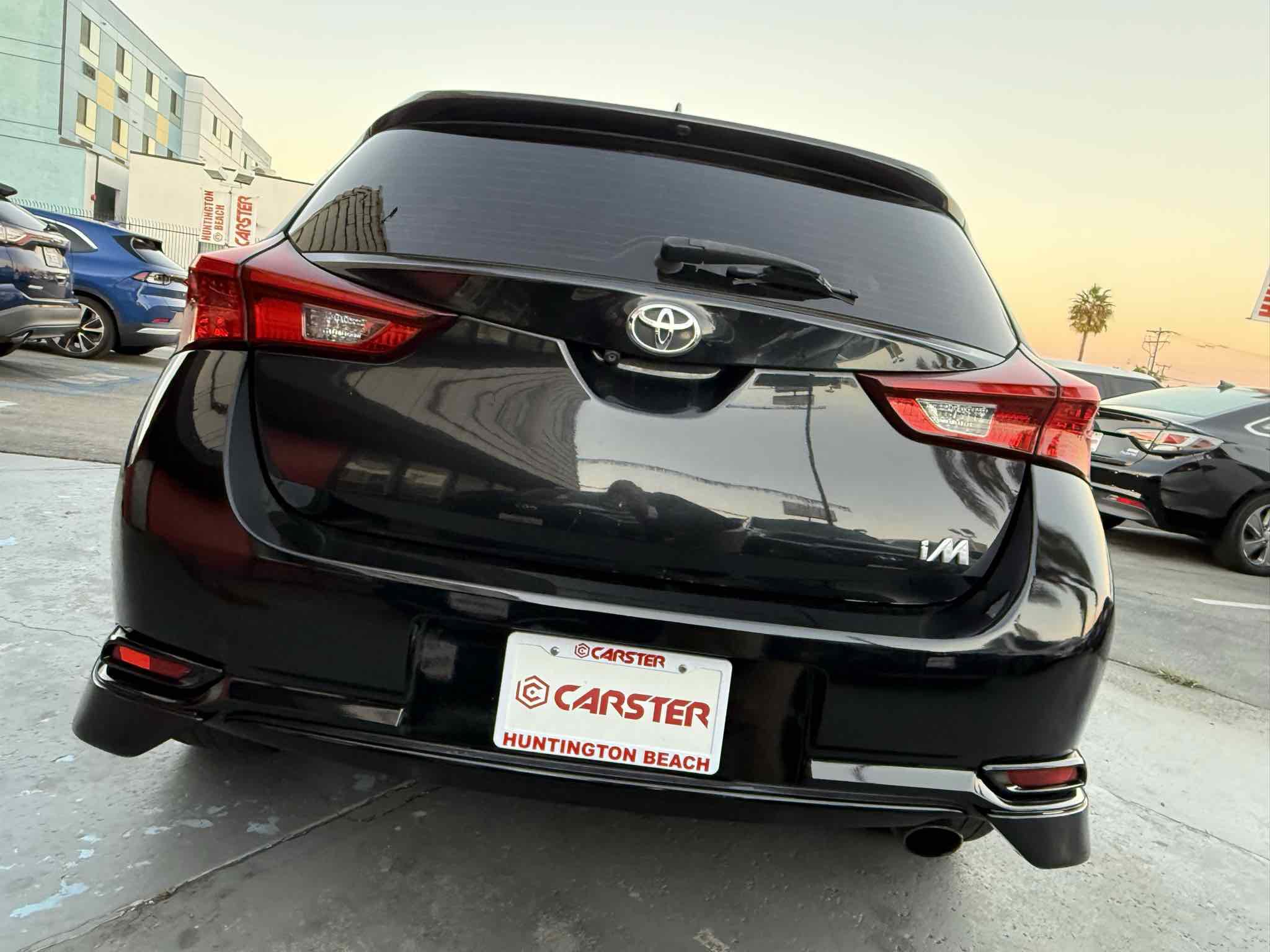 Used 2017 Toyota Corolla iM image 15