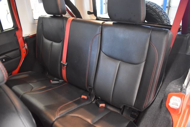 Used 2018 Jeep Wrangler Unlimited Rubicon AWD/4WD image 7