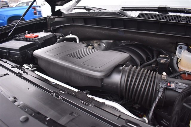 Certified 2022 Chevrolet Suburban RST w/ Sport Performance Package image 41