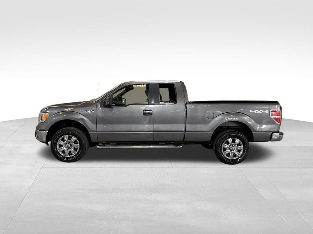 Used 2012 Ford F150 XLT w/ XLT Chrome Pkg image 2