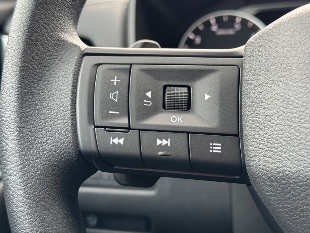 New 2026 Nissan Rogue S image 17