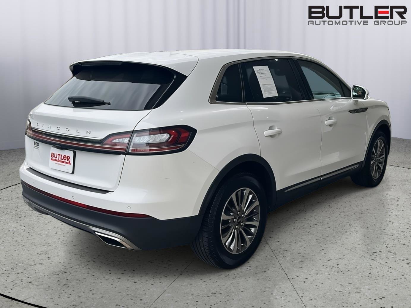 Used 2020 Lincoln Nautilus FWD w/ Equipment Group 101A image 6