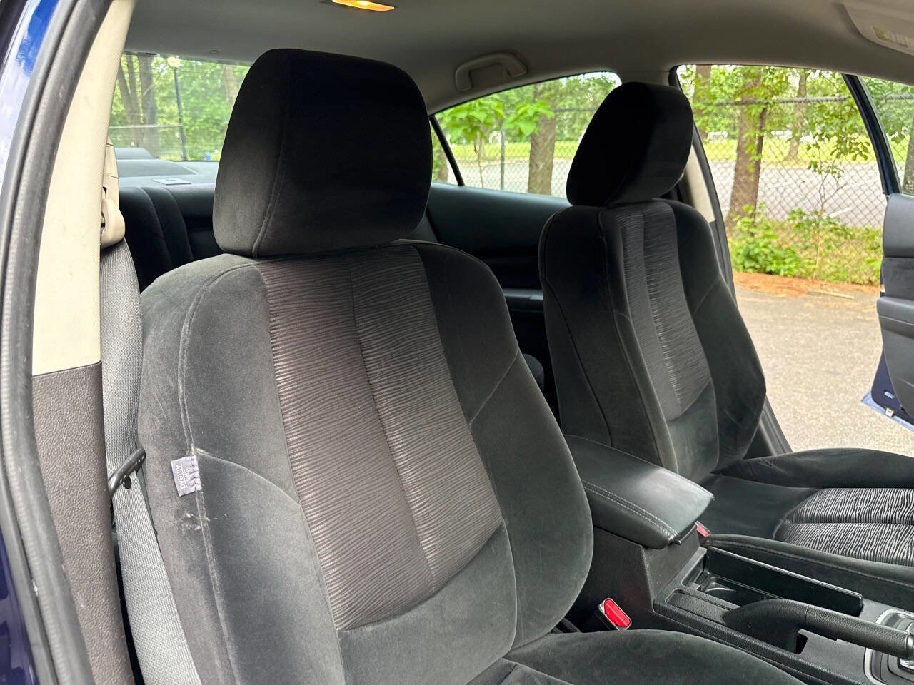 Used 2010 MAZDA MAZDA6 i Sport FWD image 20