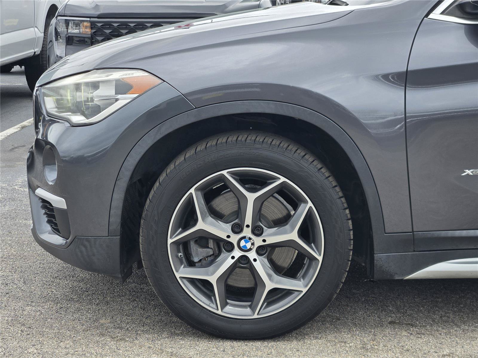 Used 2017 BMW X1 xDrive28i AWD/4WD image 9