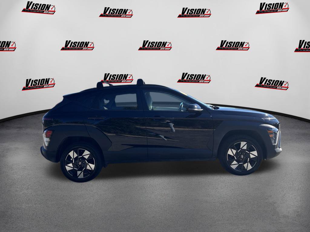 Used 2025 Hyundai Kona SEL AWD/4WD image 4