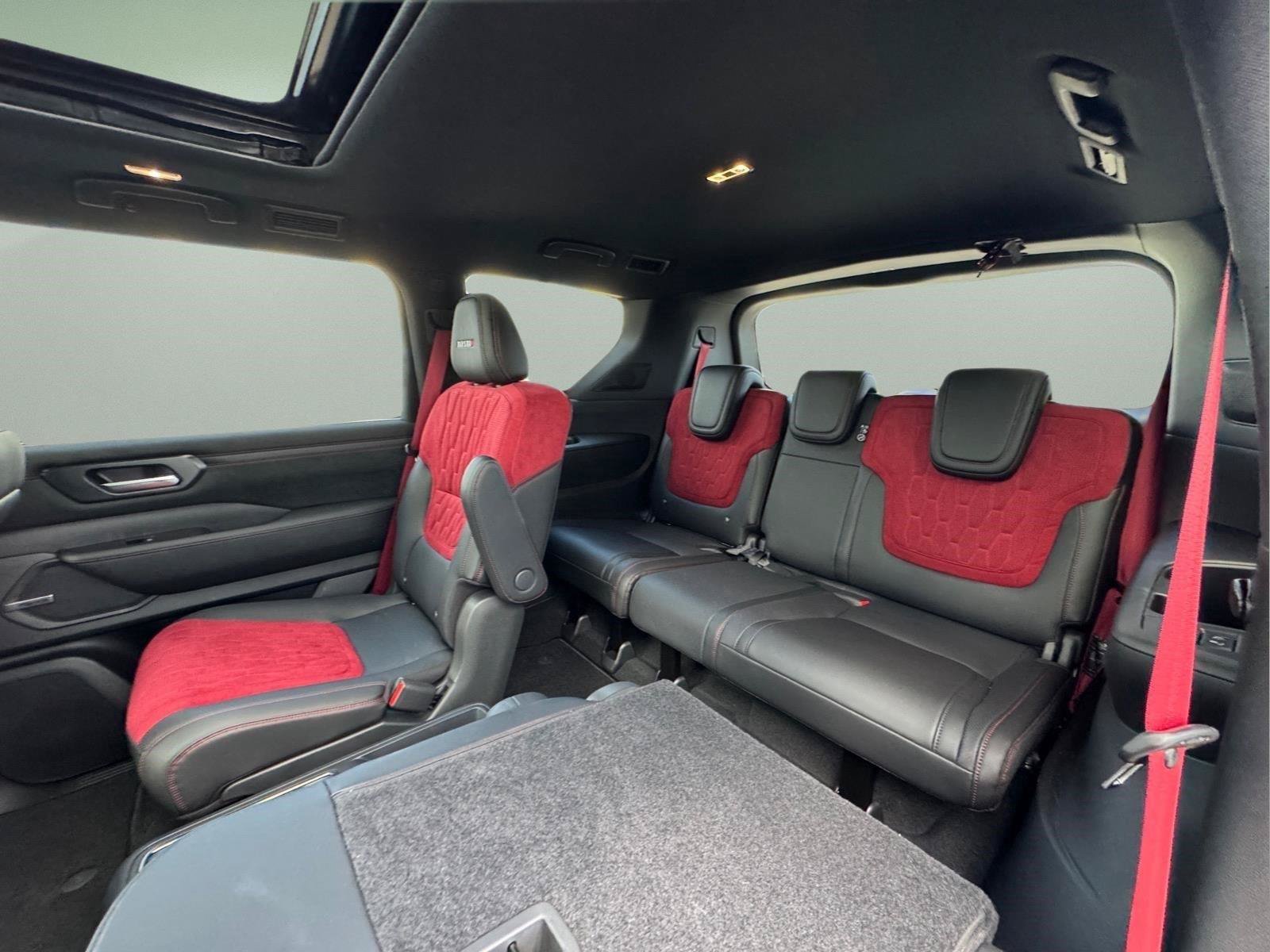 Used 2026 Nissan Armada NISMO AWD/4WD image 16