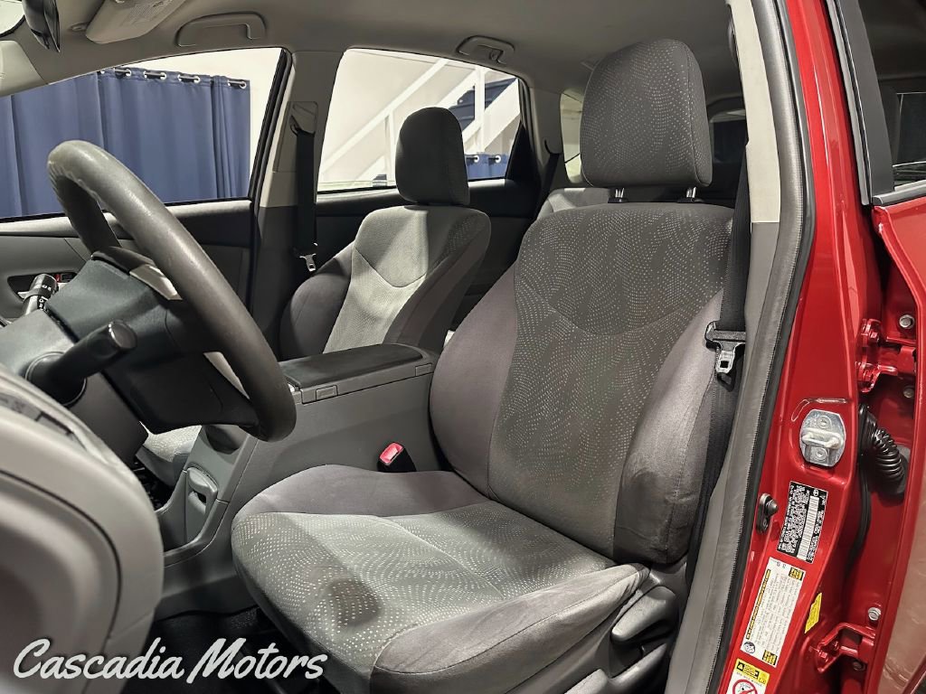 Used 2012 Toyota Prius V Three image 7