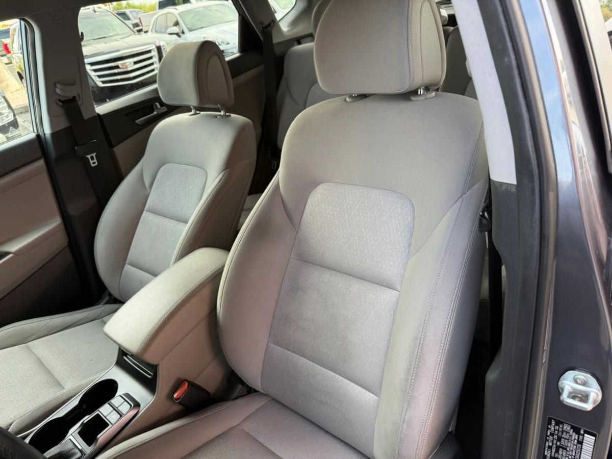 Used 2016 Hyundai Tucson Sport FWD image 41