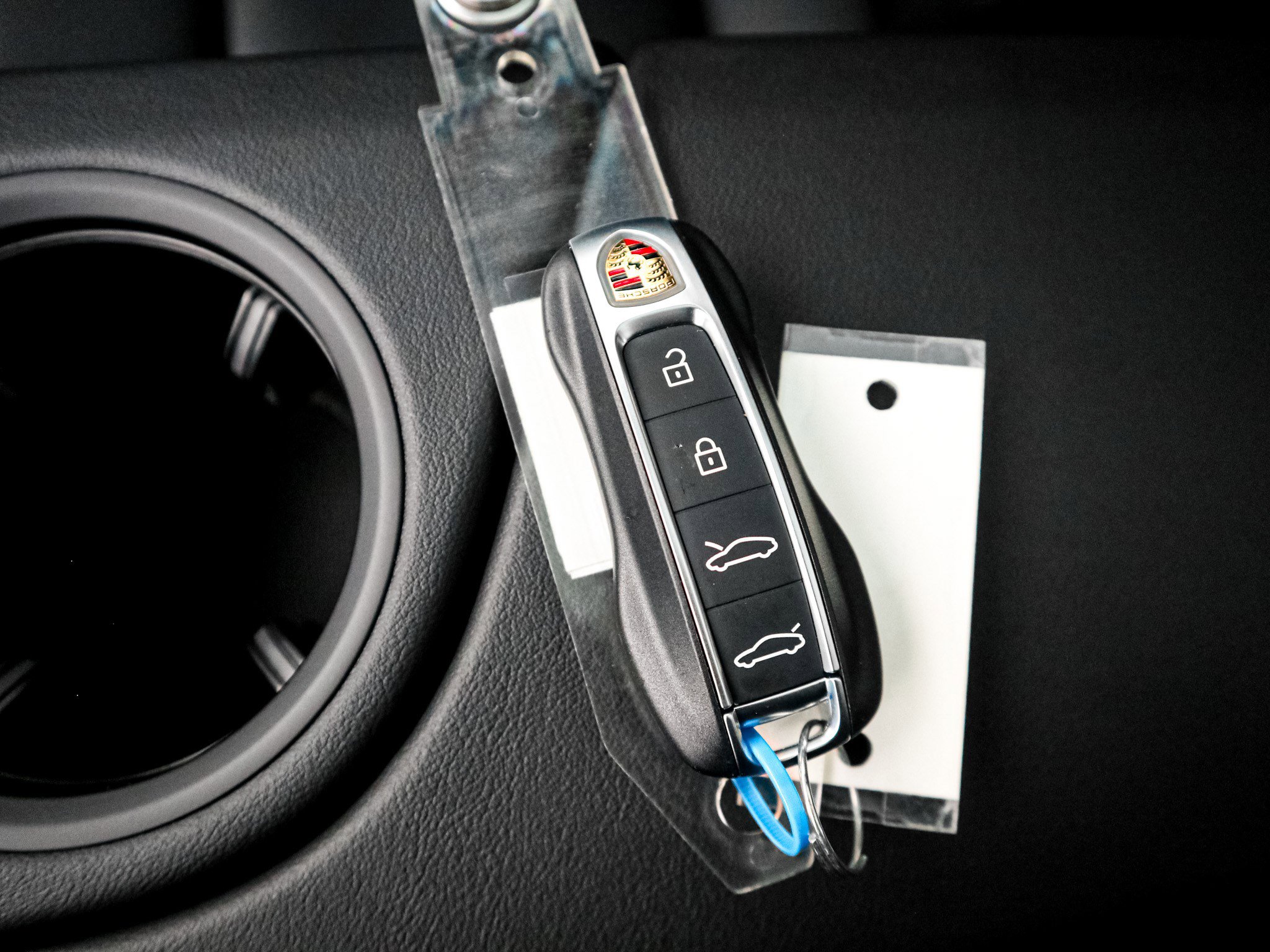 Used 2023 Porsche Taycan 4S image 36