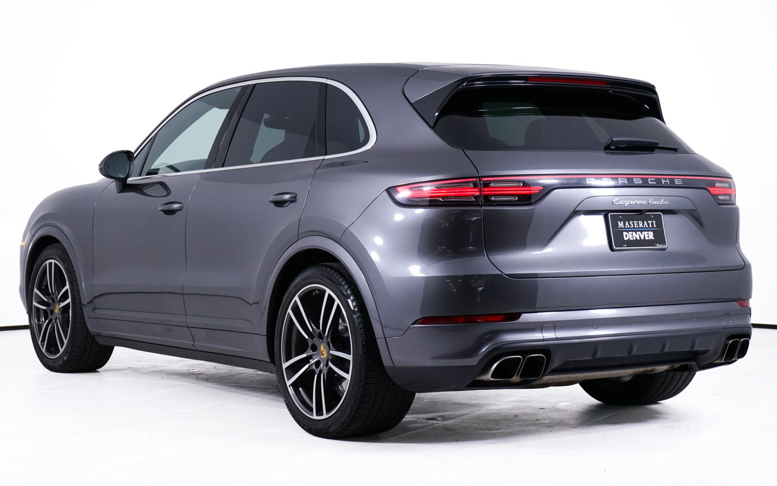 Used 2019 Porsche Cayenne Turbo AWD/4WD image 17