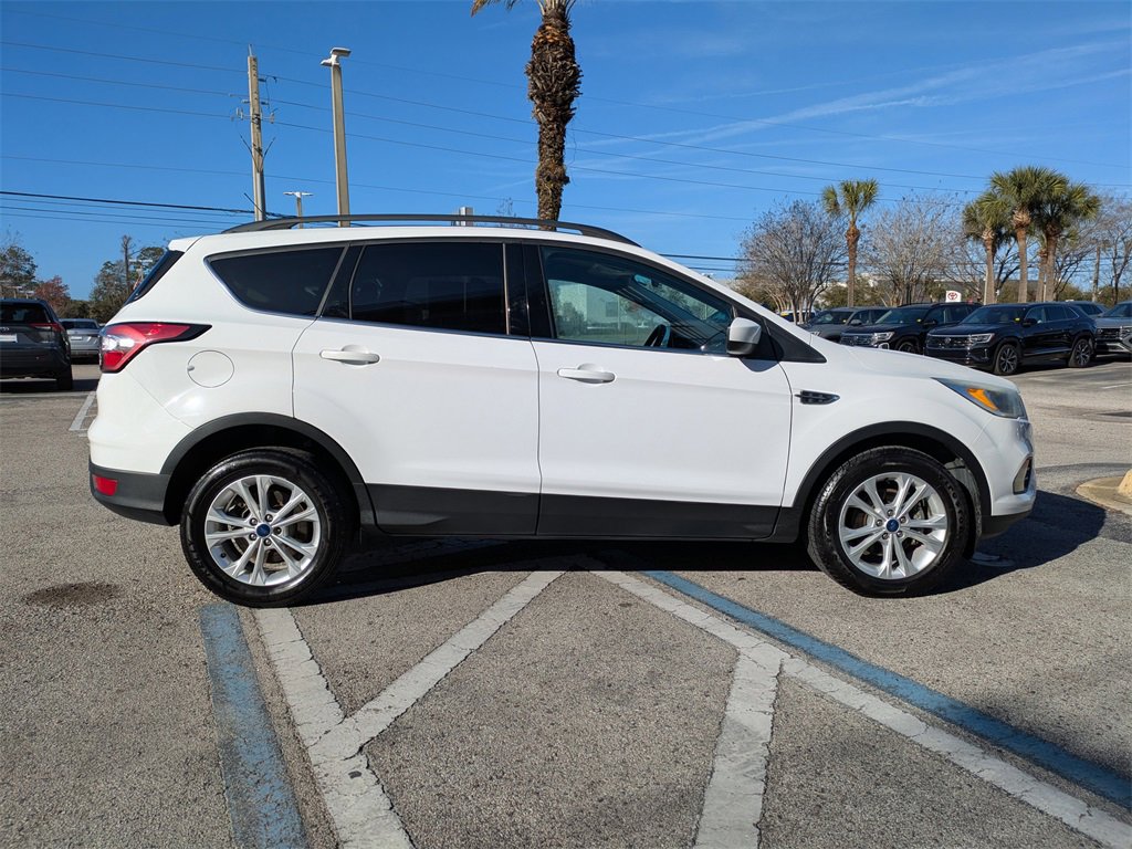 Used 2018 Ford Escape SE image 7
