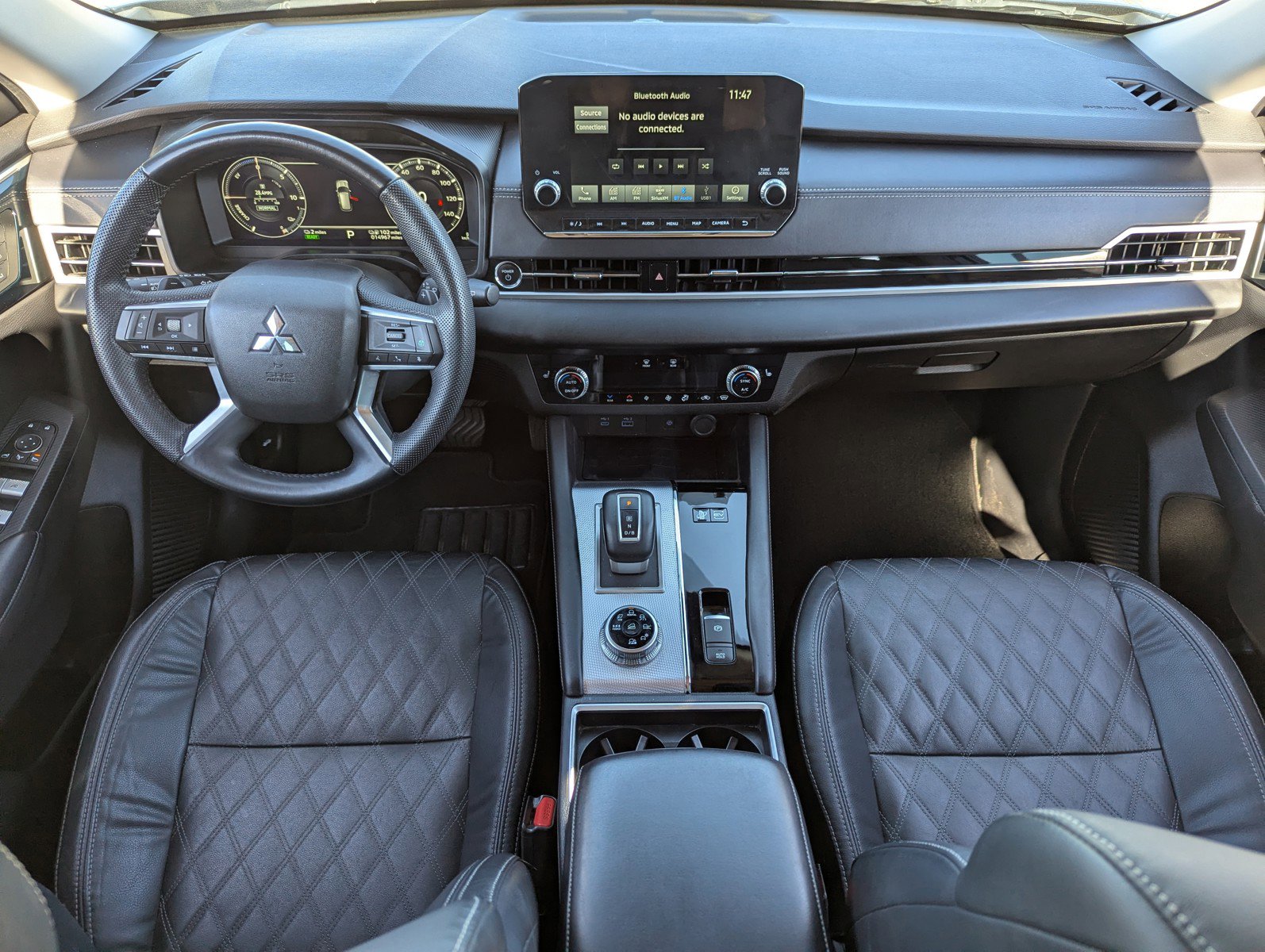 Used 2023 Mitsubishi Outlander SEL image 16